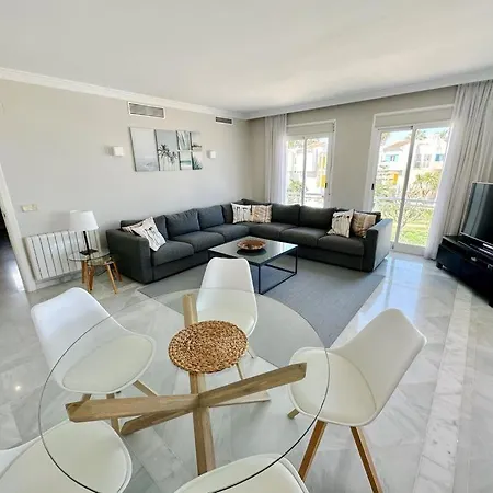 Coral 63 By Homeprive Dénia